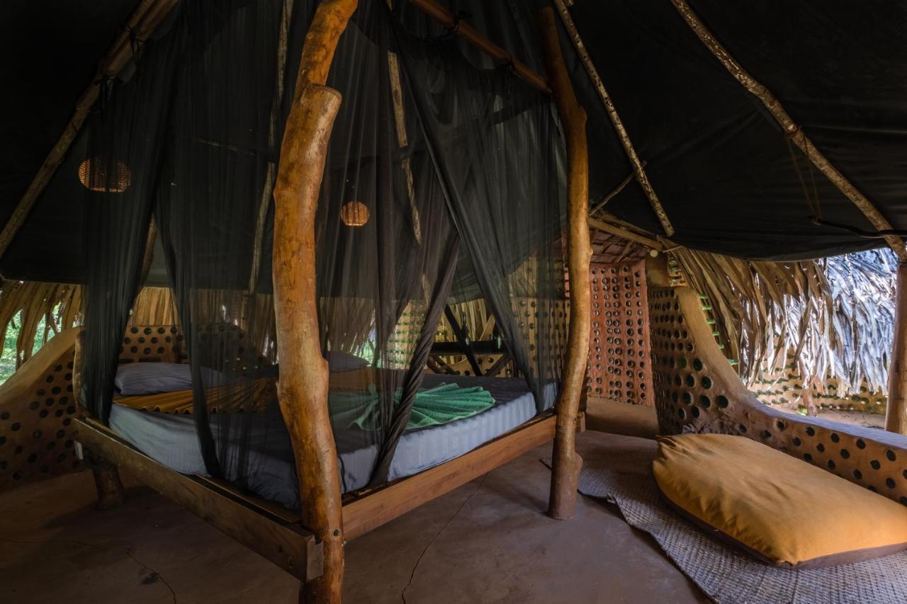 Villa Banyan Camp Hambegamuwa Exterior foto