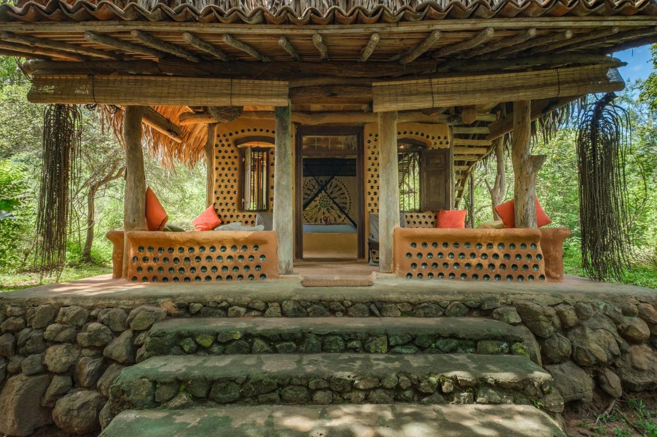 Villa Banyan Camp Hambegamuwa Exterior foto